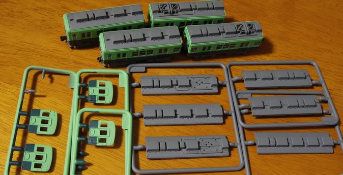 緑ツートンも既に懐かしの旧塗装、Bトレ京阪2400系をゲット