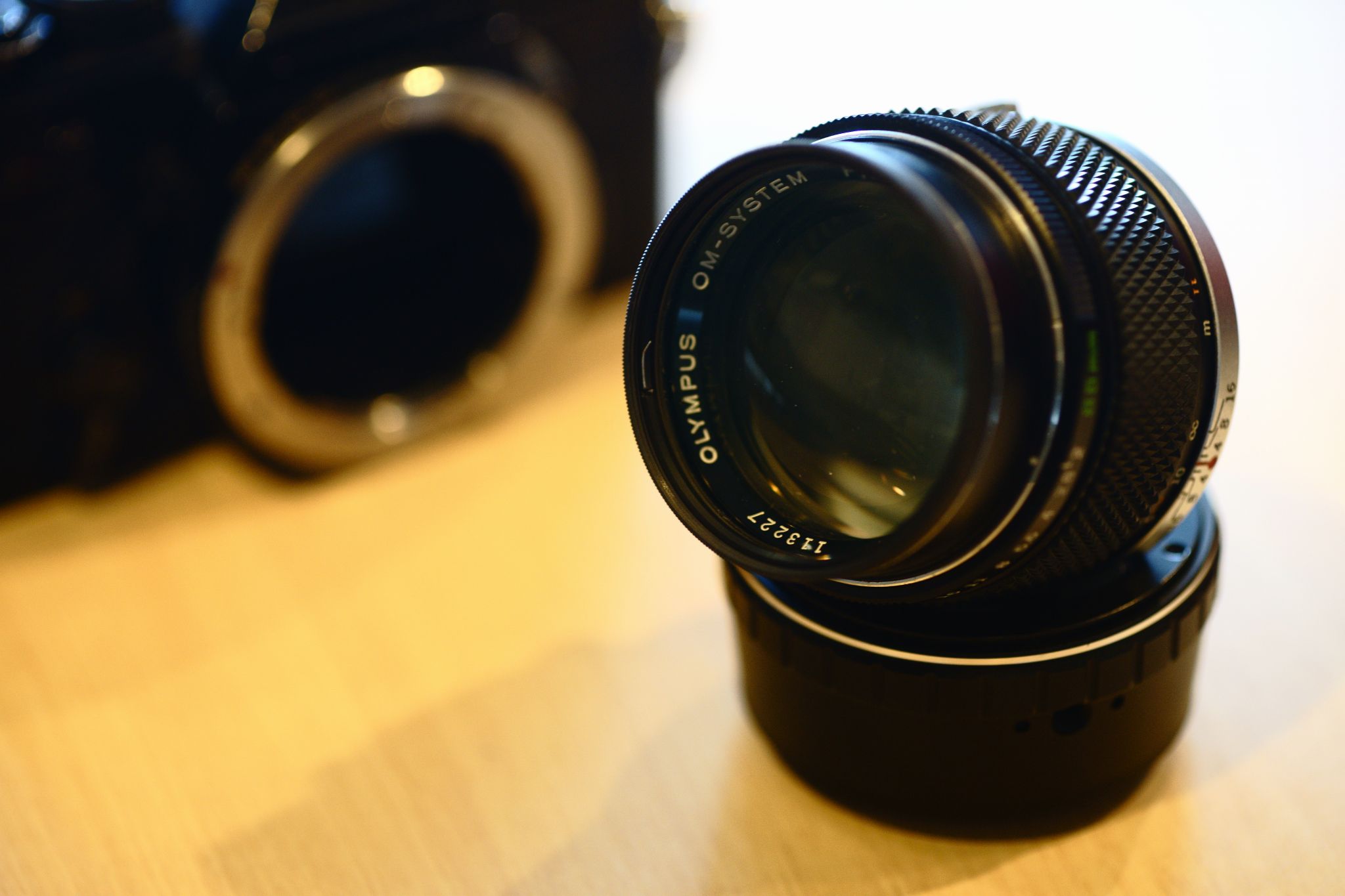 Zuiko 85mm F2 – リフLOG