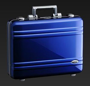 ゼロハリのポリカーボネートの傷を目立たなくするためのお手入れ方法を