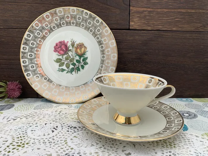 SOLDOUT-ドイツ 50s ババリア 薔薇 コーヒーカップ ソーサー ケーキ皿