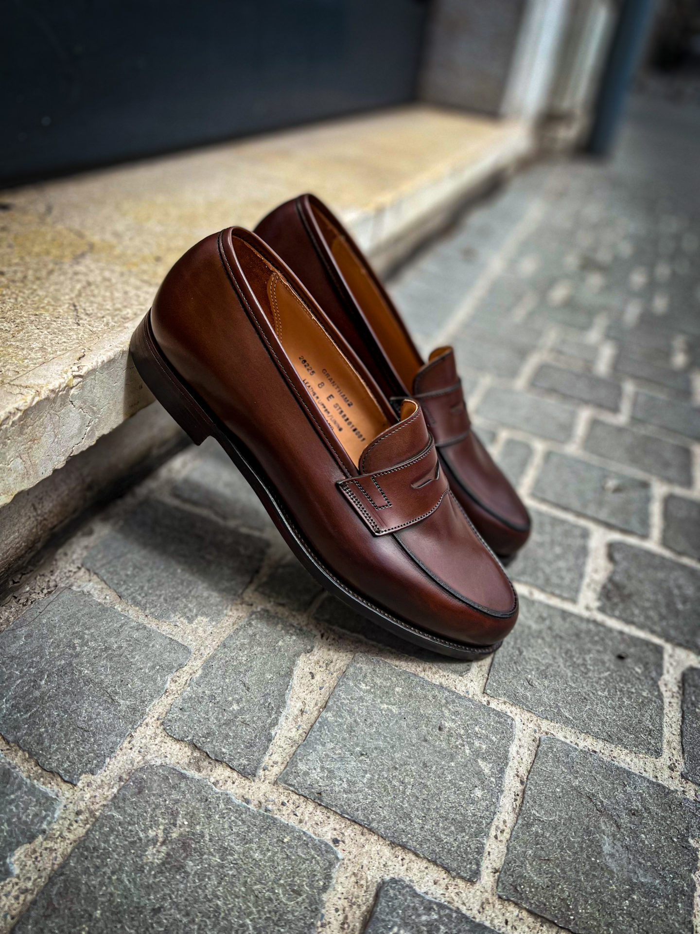 Crockett & Jones Grantham Dark Brown Leather • Brogue