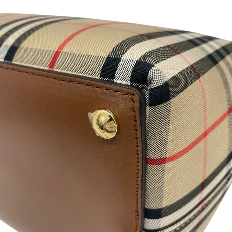 BURBERRY】バーバリー トリプルスタッズ 8018790 ハンドバッグ