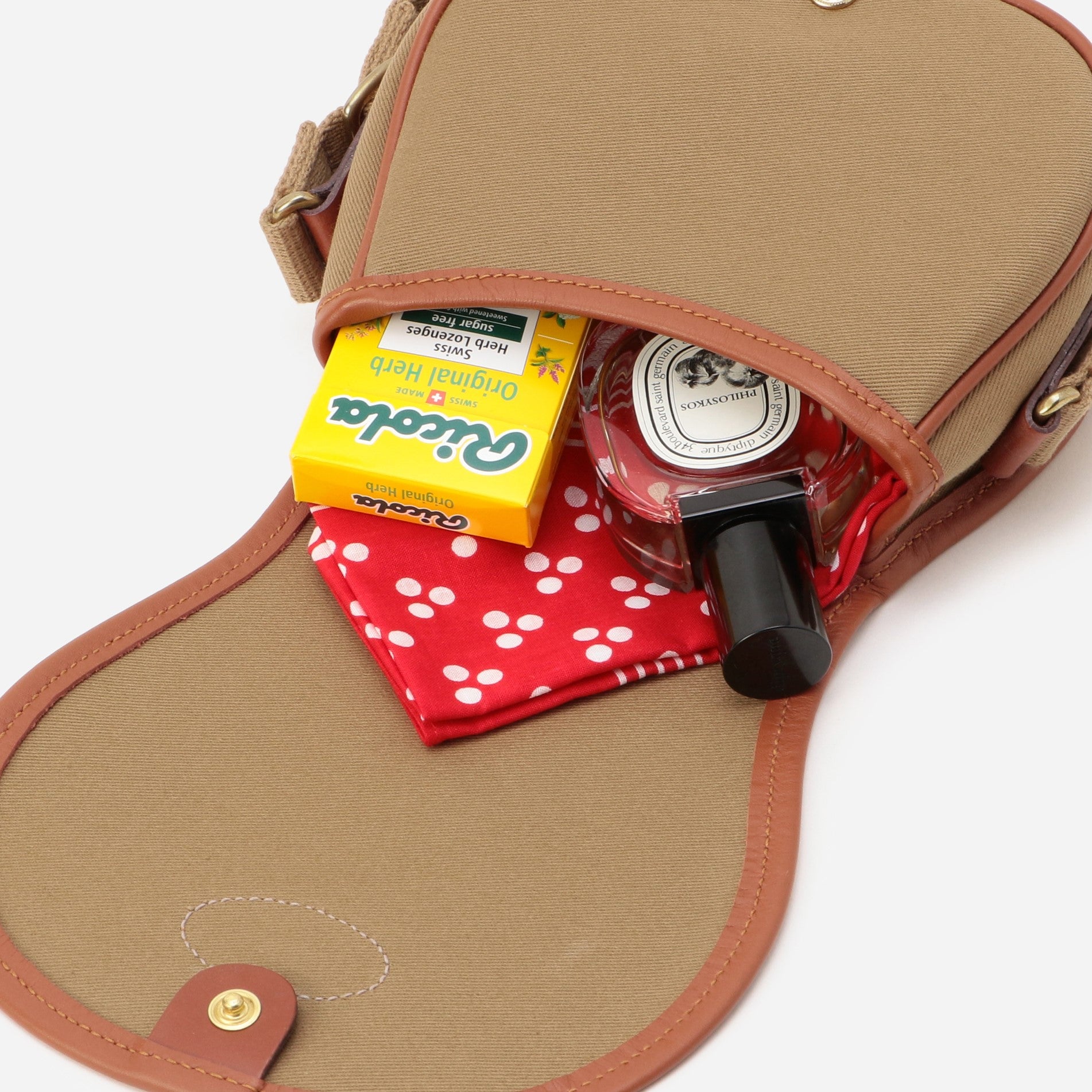 AIRE MINI｜BradyBags 公式オンラインストア