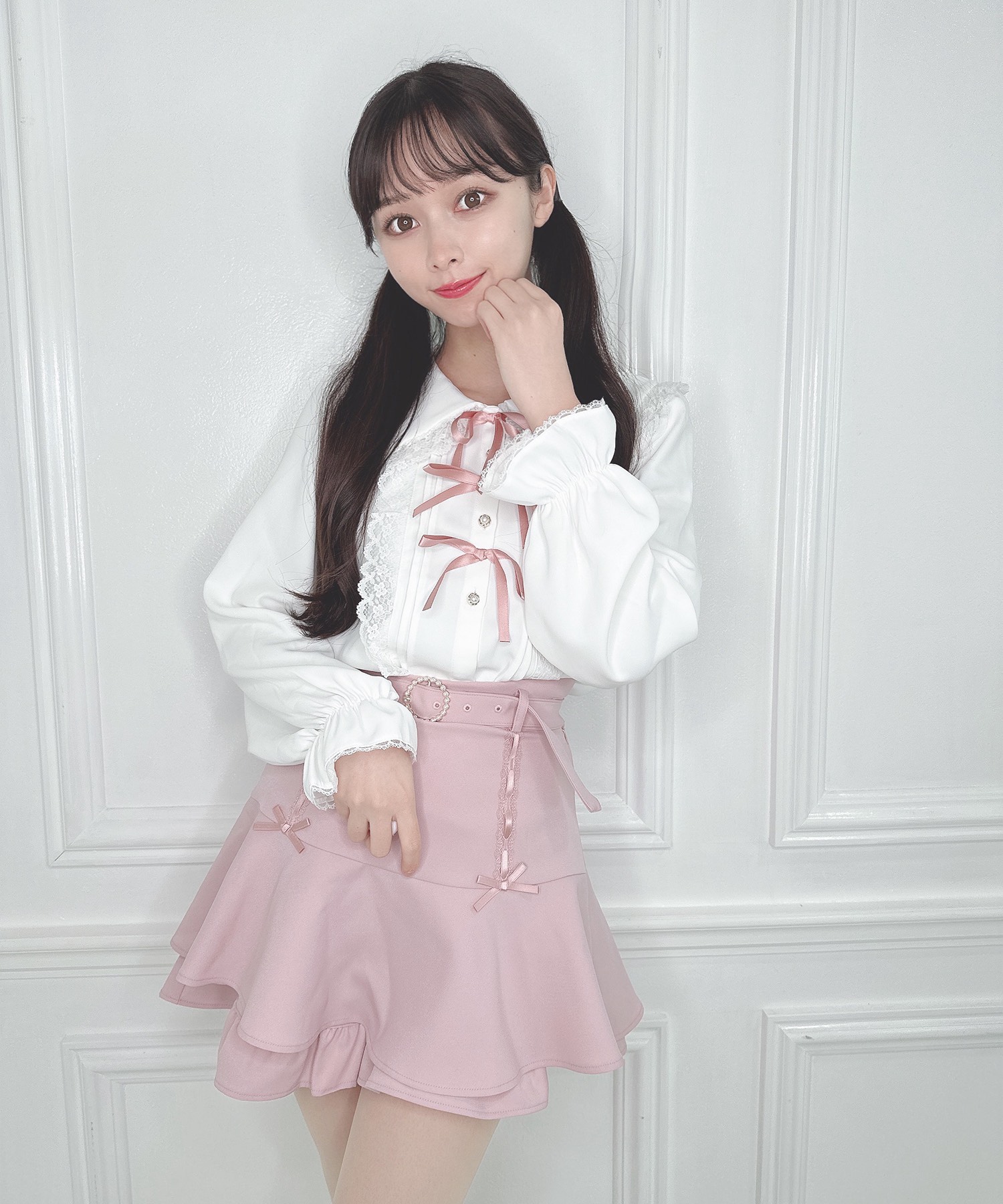 フロントリボンブラウス – BUNNY APARTMENT