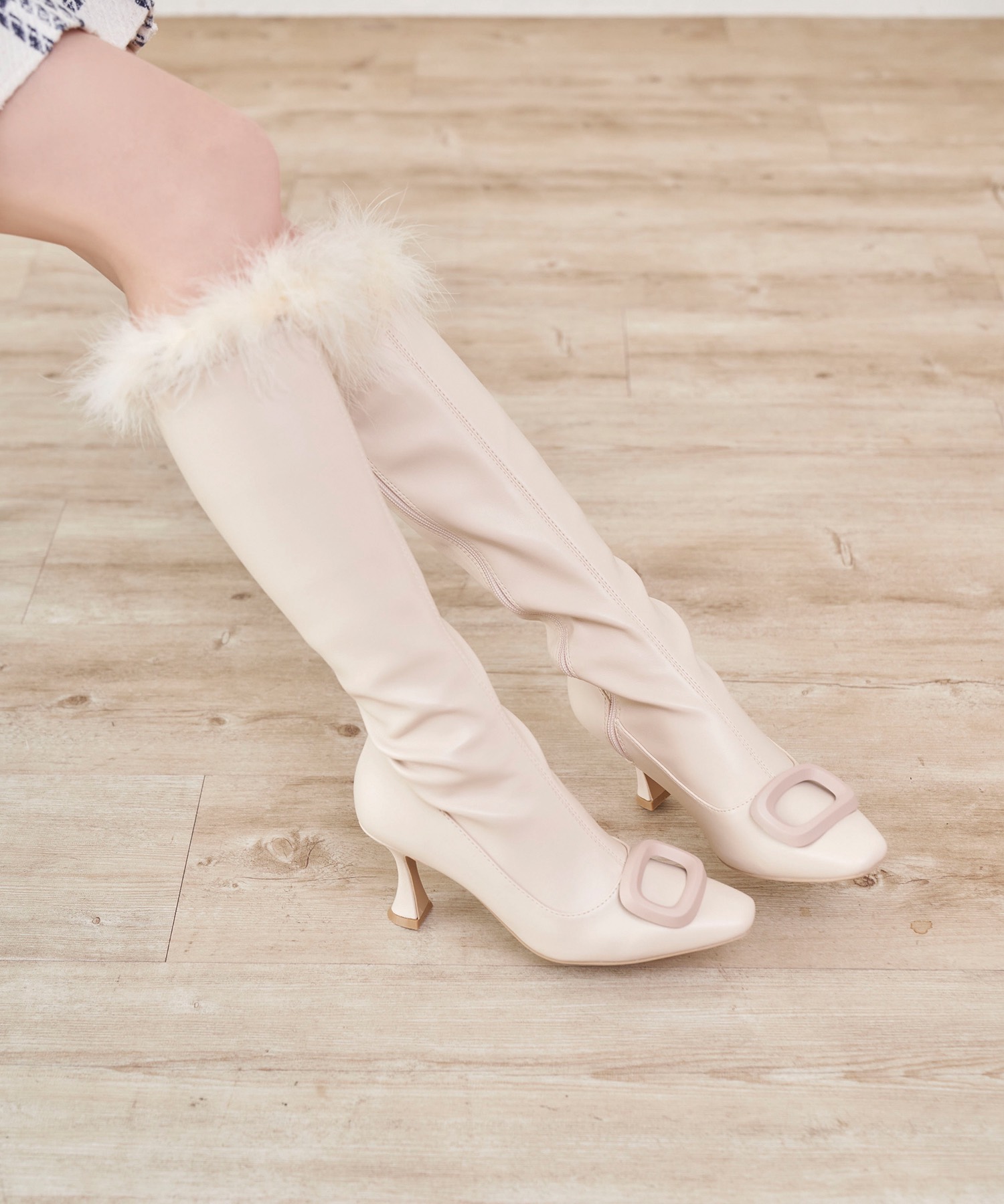 fur attach stretch long boots【ivory】 – BUNNY APARTMENT