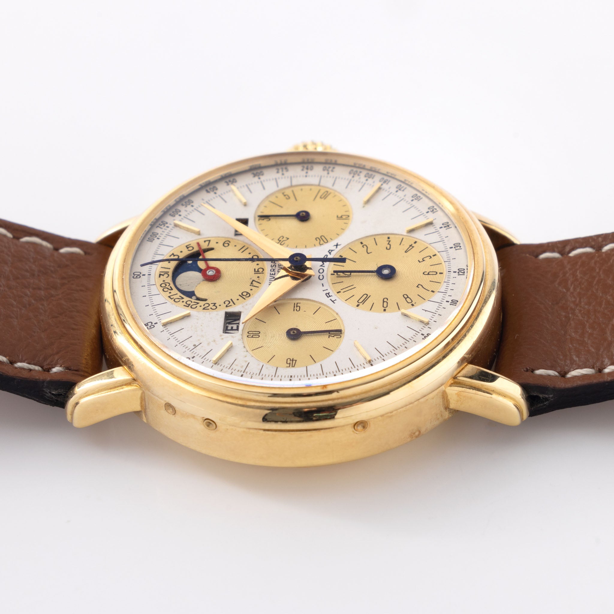 Universal Genève Tri-Compax in 18k Yellow Gold with Original Box and G