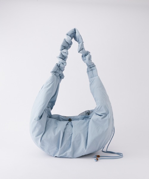 a2o（エーツーオー）の「【a2o】ワイドギャザーショルダーバッグ