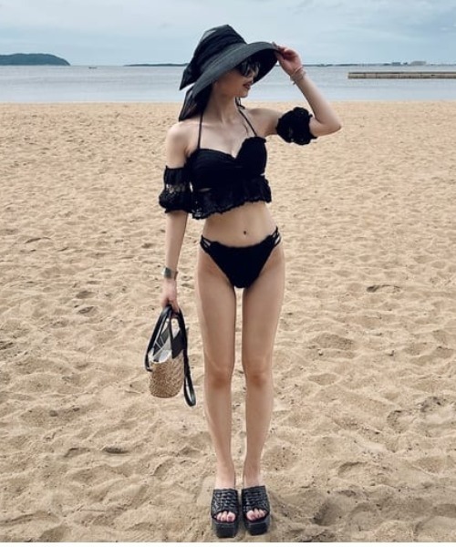 rienda（リエンダ）の「Many wayオフショルクロシェバンドゥビキニ