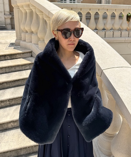 リッチボリュームファーケープ（その他アウター）｜JENNE（ジェンヌ