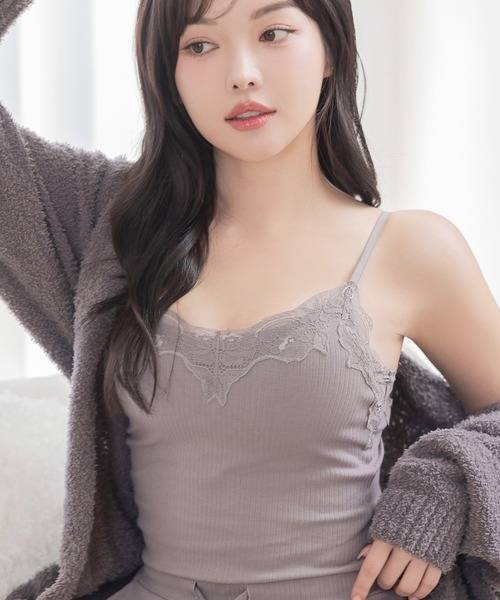 200万枚突破！】おしゃれもブラもね。BRAmoneなら一枚でナチュ盛りが