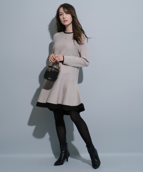 Apuweiser-riche（アプワイザーリッシェ）の「配色ミニニット