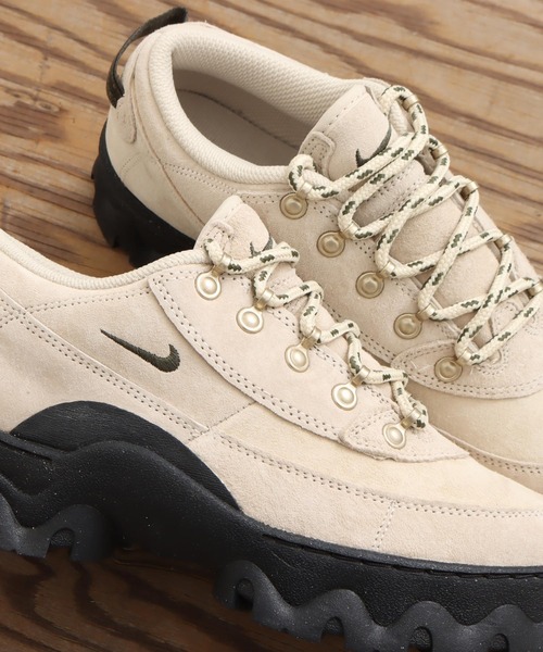 NIKE（ナイキ）の「NIKE WOMENS LAHAR LOW / ナイキ ウィメンズ