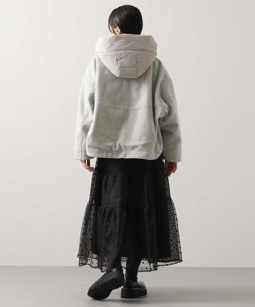 Gready Brilliant（グレディブリリアン）の「フード付ウールショート