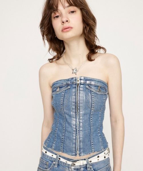 SLY（スライ）の「【限定展開】METALIC FRONT ZIP CORSET メタリック