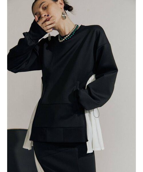 UN3D.（アンスリード）の「シャツドッキングトップ（Tシャツ