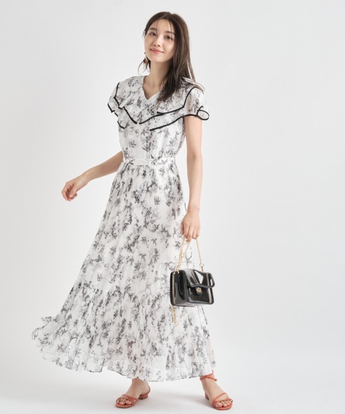 JUSGLITTY（ジャスグリッティー）の「ラインタッチプリントワンピース