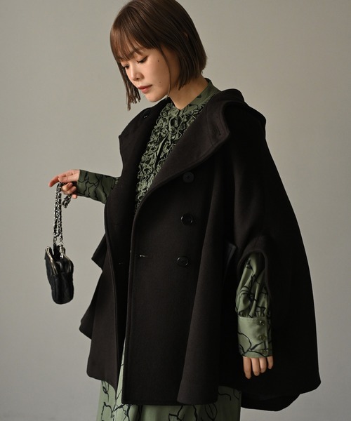 HERENCIA（ヘレンチア）の「フーディ ケープ ダブル コート（ポンチョ