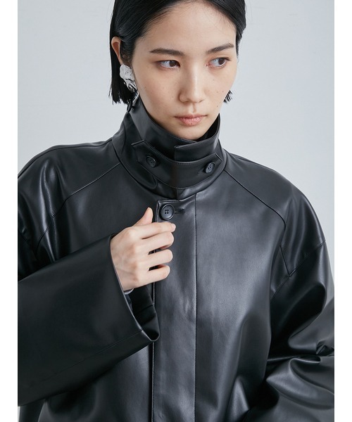 MIESROHE（ミースロエ）の「フェイクレザーカバーオールジャケット