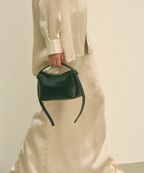 ENOF（イナフ）の「leather mini bag（ハンドバッグ）」 - WEAR
