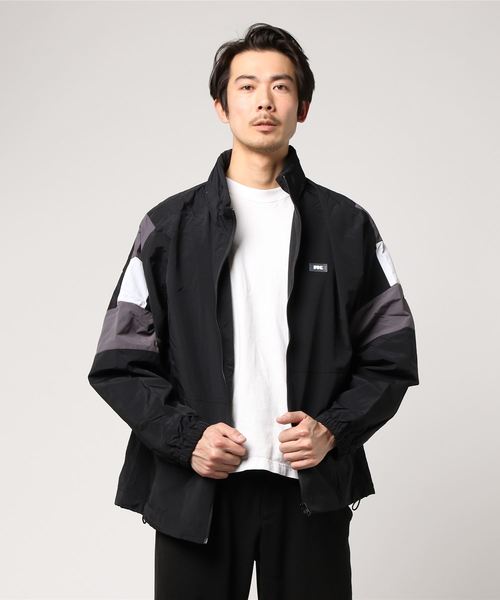FTC（エフティーシー）の「NYLON TRACK JACKET（ナイロンジャケット