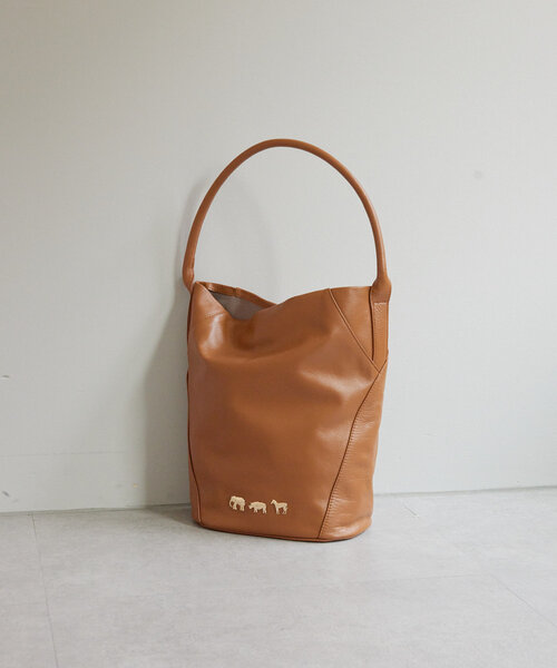 ear PAPILLONNER】本革アニマルパーツバケットバッグ