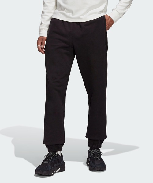 adidas（アディダス）の「アディカラー コンテンポ フレンチテリー