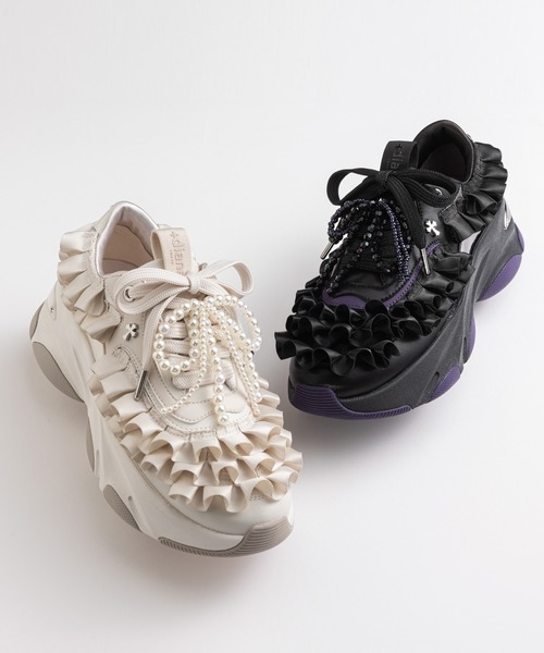 数量限定】パールリボン フリルスニーカー（スニーカー）｜+diana