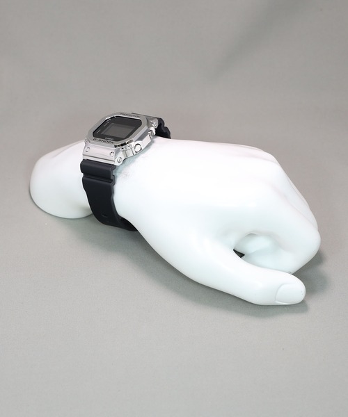 5600シリーズ / メタルベゼル / GM-5600U-1JF（デジタル腕時計）｜G