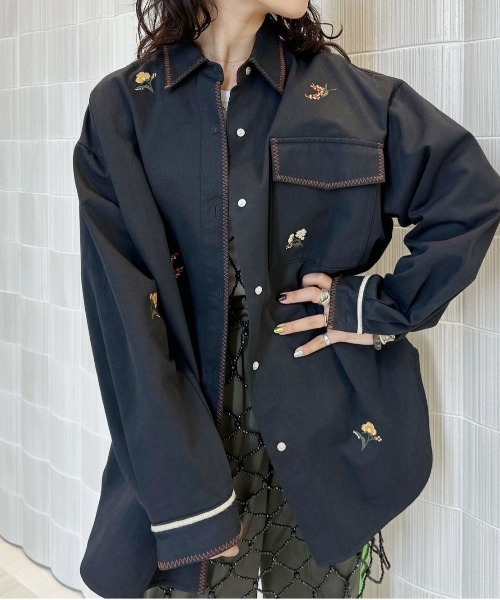 Ameri（アメリ）の「SMALL FLOWER OVER SHIRT（シャツ/ブラウス）」 - WEAR
