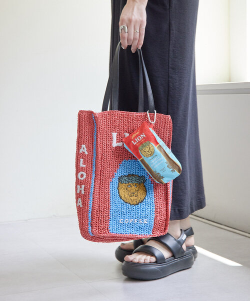 ear PAPILLONNER（イアパピヨネ）の「LION COFFEE(ライオンコーヒー