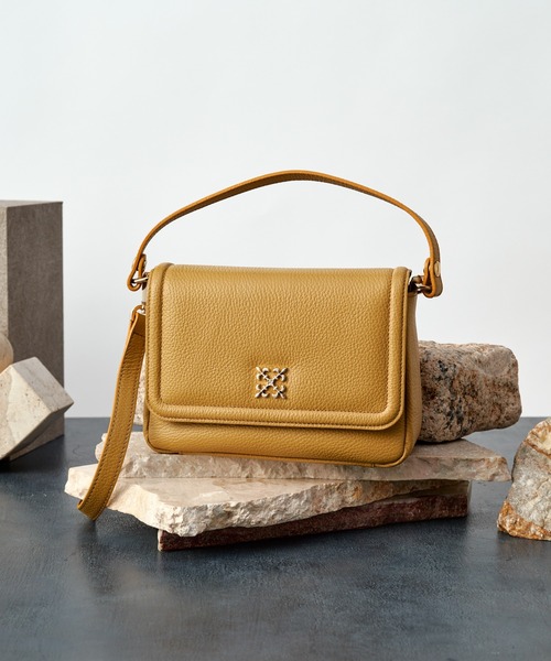 russet（ラシット）の「レザーフラップミニショルダーバッグ（CE-1354