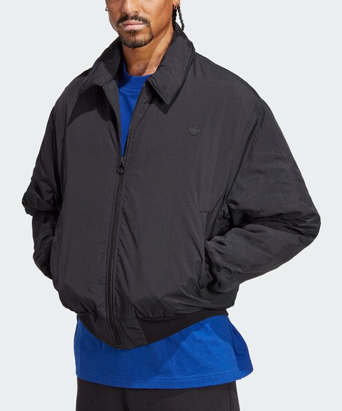 adidas（アディダス）の「プレミアム エッセンシャルズ クリンクル