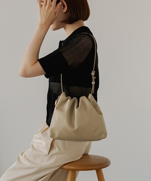 russet（ラシット）の「《gem_by russet》レザーワンハンドルバッグ