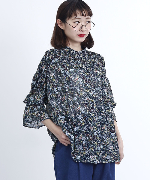 MERLOT（メルロー）の「ボトルネック花柄シフォンブラウス1384（シャツ