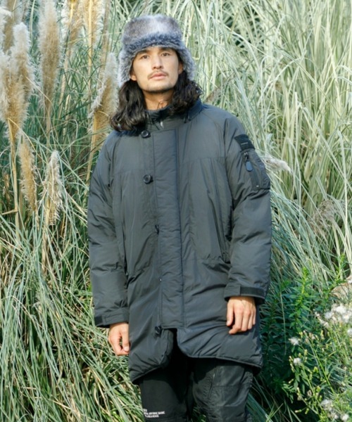 AVIREX（アヴィレックス）の「AVIREX × WILDTHINGS / アヴィレックス