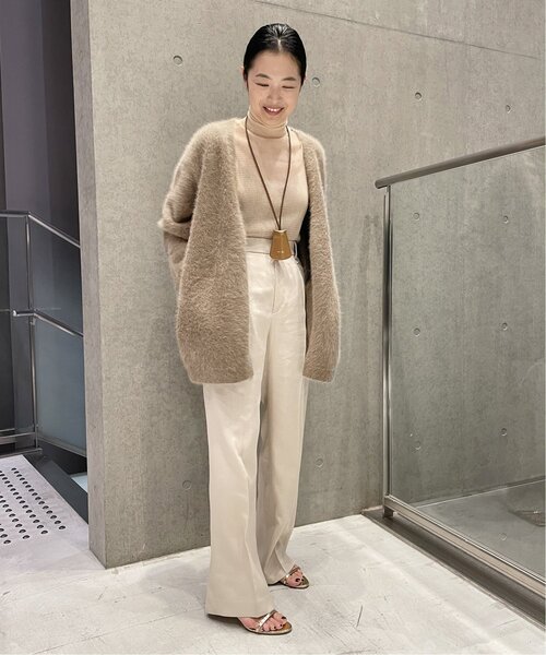 IENA（イエナ）の「フォックスカシミヤ Vネックカーディガン