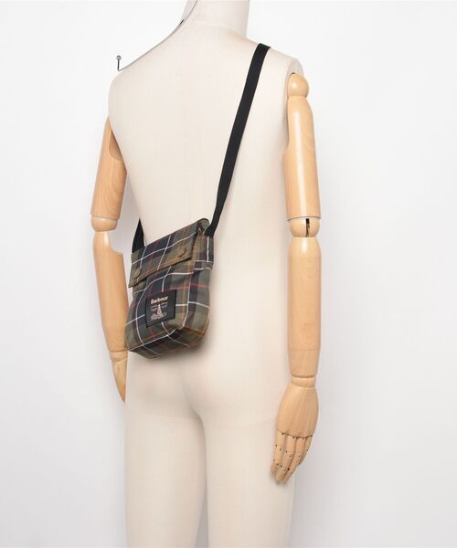 Torridonクロスボディバッグ（ボディバッグ/ウエストポーチ）｜Barbour