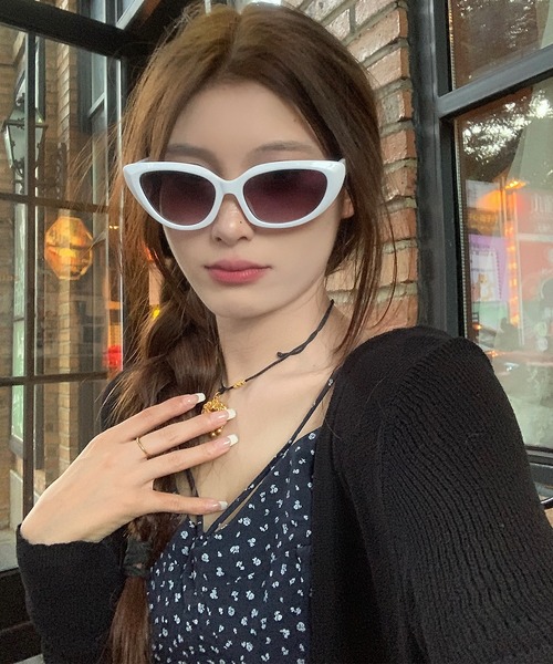 セール】オーバル キャットアイ カラーレンズ サングラス グラサン Y2K