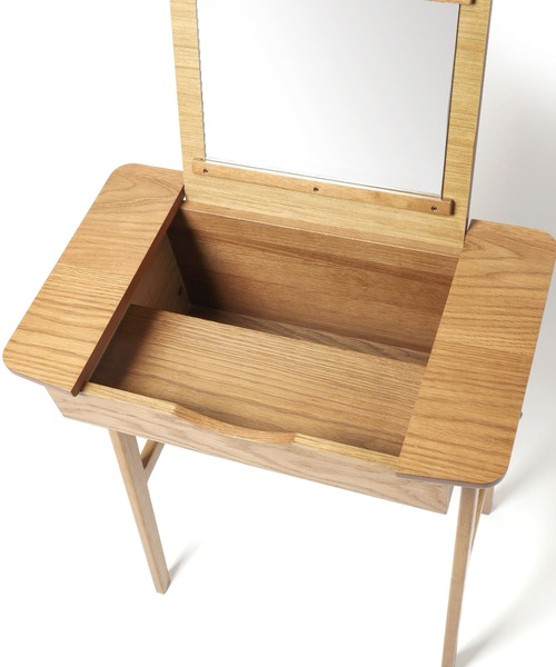 テーパードレッサー&スツール（家具）｜studio CLIP（スタディオ