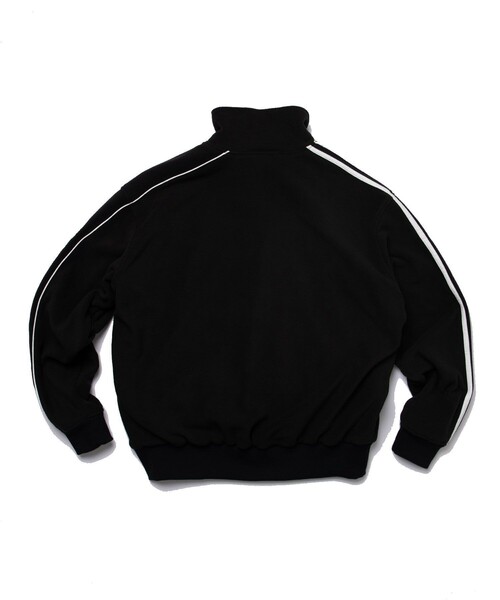 kaoyorinakami（カオヨリナカミ）の「KAOYORINAKAMI×FREAK'S STORE