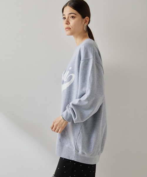 Whim Gazette（ウィムガゼット）の「ロゴスウェットプルオーバー