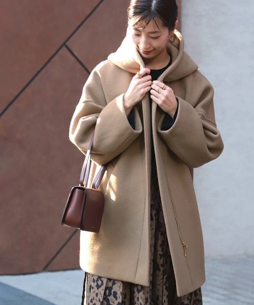 VERMEIL par iena（ヴェルメイユパーイエナ）の「キウイラムフード付き