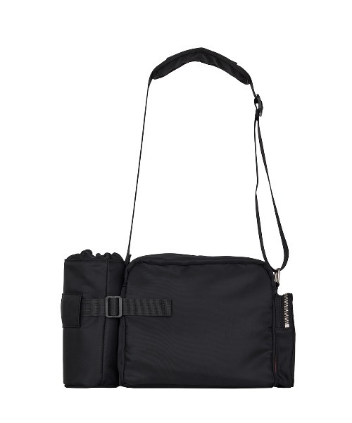 Ameri（アメリ）の「USEFUL MILITALY SQUARE BAG（ショルダーバッグ