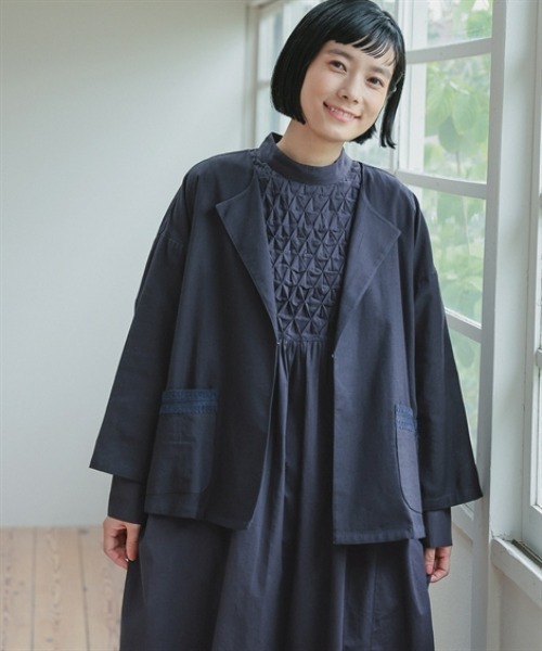 スモッキング刺繍ワンピース+ラペルデザインジャケットアンサンブル