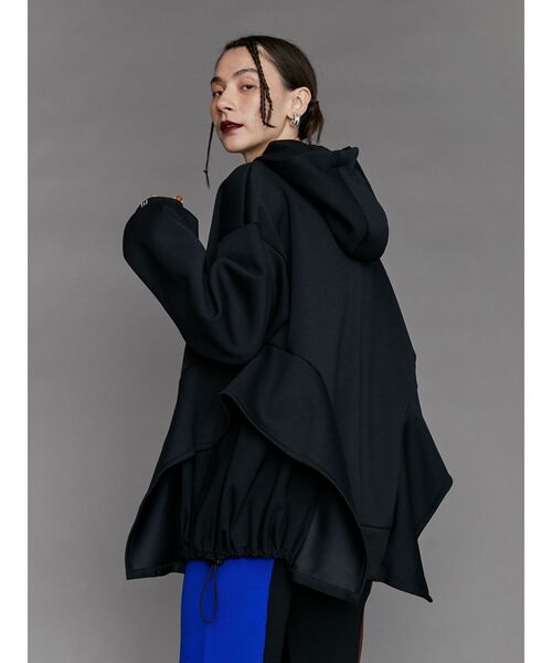UN3D.（アンスリード）の「SIDE PARTS DETAIL HOODIE / サイドパーツ