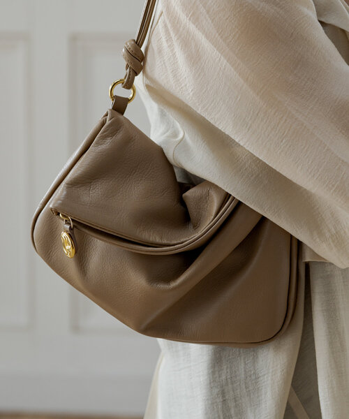 gemeil（ジェムイル）の「2wayニュアンスワンショルダーバッグ(CE-1443