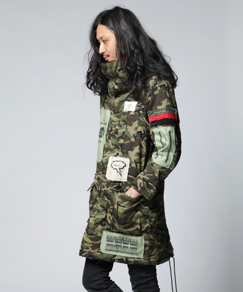 And A（アンドエー）の「パッチグラフモッズコート（And A × DO-LE