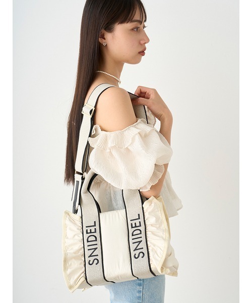 SNIDEL（スナイデル）の「フラッフィーフリルロゴバッグ（ショルダー