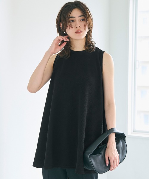 エンボス加工ノースリーブAラインチュニック（Tシャツ/カットソー