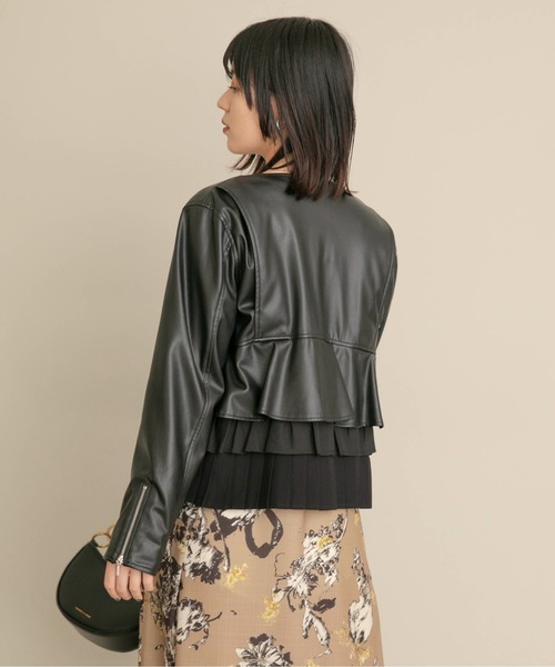 Eimee Law（エイミーロウ）の「バックフリル合成皮革ライダース